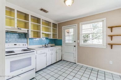 10318 Beam St, Jacksonville, FL 32218 - photo 5