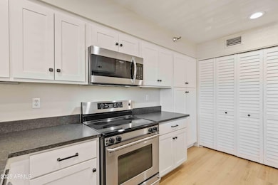 154 W 5th St unit 246, Tempe, AZ 85281 - photo 3