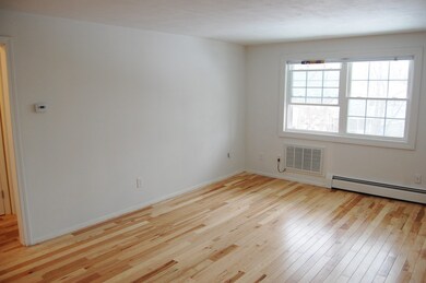 39 N Billerica Rd unit 9, Lowell, MA 01852 - photo 5