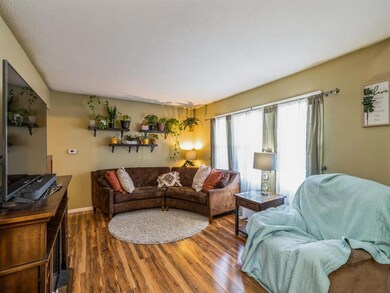 912 E 23rd St, Des Moines, IA 50317 - photo 5