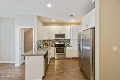 Main Street Station - Kitchen