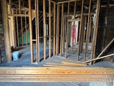 316 Mcgregor Ave, Cincinnati, OH 45219 - photo 6