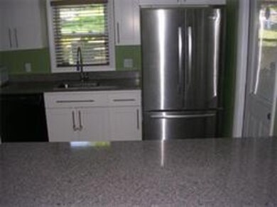 285 South St, Randolph, MA 02368 - photo 2