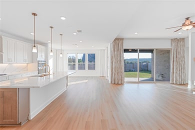 2924 Zuni Pass, Leander, TX 78641 - photo 6