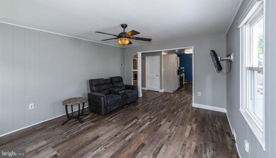 1267 Maple Ave, Halethorpe, MD 21227 - photo 5