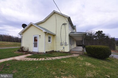 330 Middle Fork Rd, Cross Junction, VA 22625 - photo 4