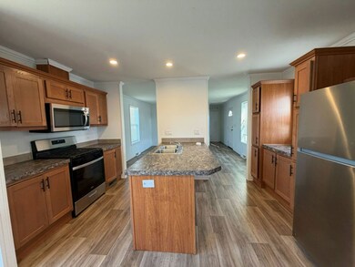 2525 County Line Rd unit 2, Des Moines, IA 50321 - photo 2