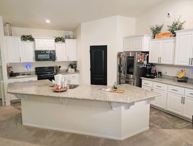 4147 W 27th Place, Yuma, AZ 85364 - photo 6