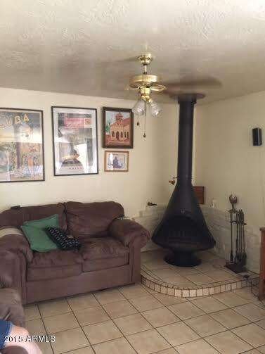 Living room 3 Pic