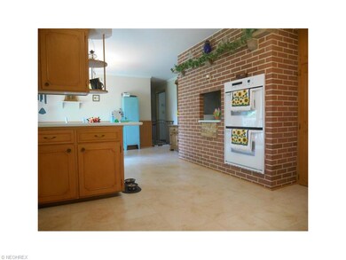 Wonderful Kitchen with New Dishwasher, Cook-top, B
