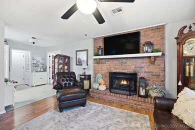 41 E 148th St, Glenpool, OK 74033 - photo 5