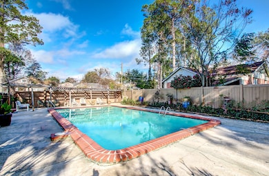 1403 Azalea Dr, Jacksonville, FL 32205 - photo 5