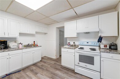 338 N 2nd St, Allentown, PA 18102 - photo 2