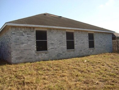 418 Beech Ave unit 115, Donna, TX 78537 - photo 2