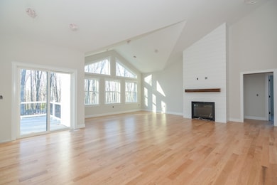 364 Townsend Hill Rd, Townsend, MA 01469 - photo 2