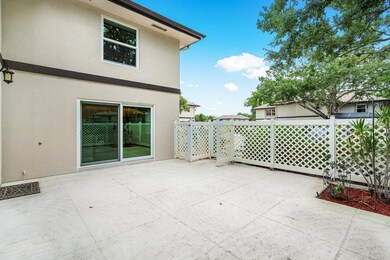 5 Amherst Ct unit A, Royal Palm Beach, FL 33411 - photo 2