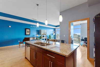 The Point On the River unit 702, Milwaukee, WI 53204 - photo 5