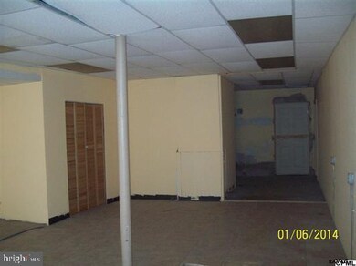 1261 Walnut St, Harrisburg, PA 17103 - photo 5