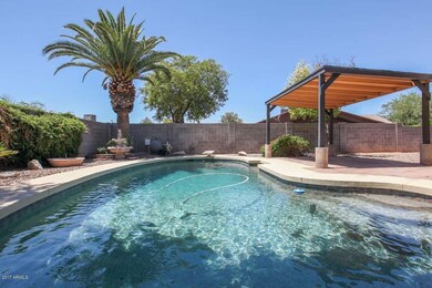 Pool2