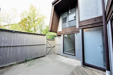 5488 worthington forest-16