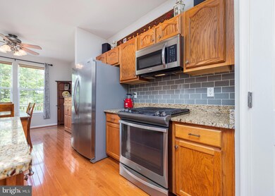 2554 Junco Ct, Odenton, MD 21113 - photo 7