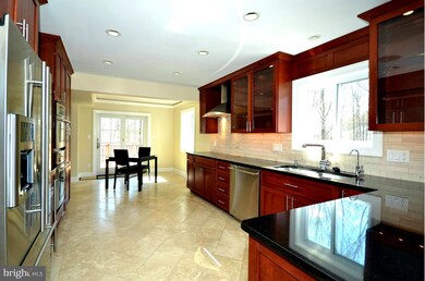 7 Killala Ct, Lutherville Timonium, MD 21093 - photo 3