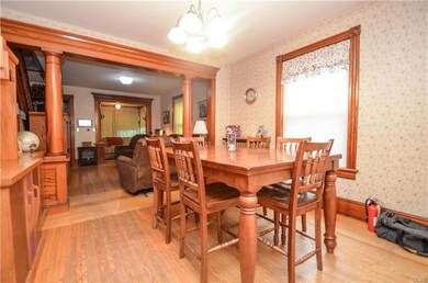 302 E Franklin St, Slatington, PA 18080 - photo 6