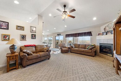 5405 Peregrine Dr, Pueblo, CO 81005 - photo 3