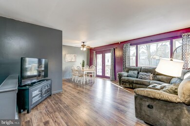 242 Klee Mill Rd, Sykesville, MD 21784 - photo 2