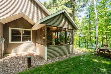 Screened-in porch overlooking Lower Lake Vermilion