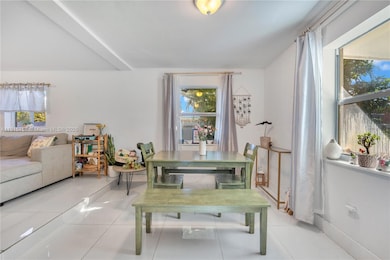 827 NW 114th St, Miami, FL 33168 - photo 3