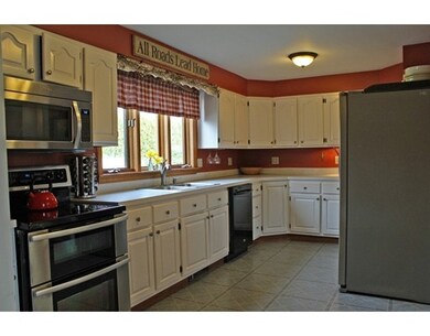 3 Plantation Cir, Greenfield, MA 01301 - photo 5