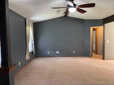 1901 W Honolulu St, Broken Arrow, OK 74012 - photo 2