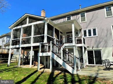 9399 Crosspointe Dr, Fairfax Station, VA 22039 - photo 6