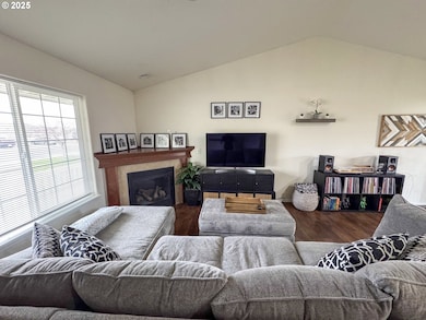 277 Grouse Ct, Hermiston, OR 97838 - photo 3