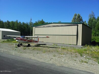 Squadron Lower Shop-Hangar6