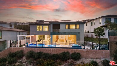 20422 W Birmingham Way, Los Angeles, CA 91326 - photo 7