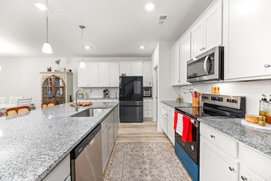 581 Trotters Ln, Moncks Corner, SC 29461 - photo 6