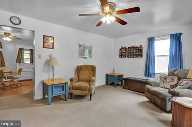 620 W Bellevue Ave, Reading, PA 19605 - photo 6