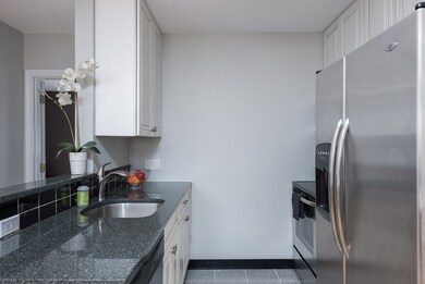 206 Tall Oaks Dr unit K, South Weymouth, MA 02190 - photo 5