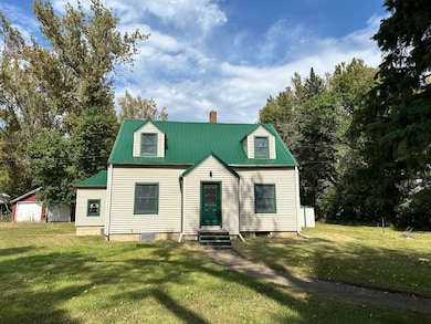 1617 Dunn Dr, Harvey, ND 58341 - photo 2