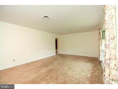26 S Arlington Ave, Berlin, NJ 08009 - photo 4