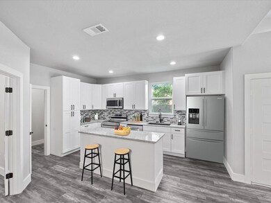 2612 NW 31st St, Fort Worth, TX 76106 - photo 2