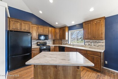 1175 E Stoneybrook Loop, Post Falls, ID 83854 - photo 4
