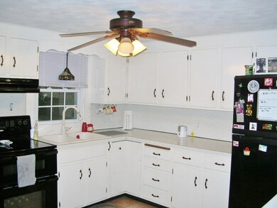 27 Burgate St, Chepachet, RI 02814 - photo 3