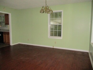 600 Mcnair St, Bainbridge, GA 39819 - photo 6