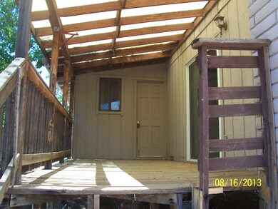 2579 Velia St, Redding, CA 96002 - photo 3