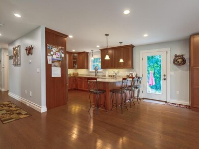 43 Cottage St, Gardiner, ME 04345 - photo 5