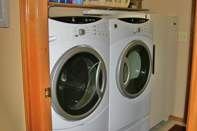 438 Lowry Way, Roanoke, IN 46783 - photo 6