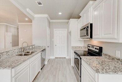 413 Meadow Park Dr, White Settlement, TX 76108 - photo 7